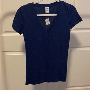 navy blue speckled T-shirt